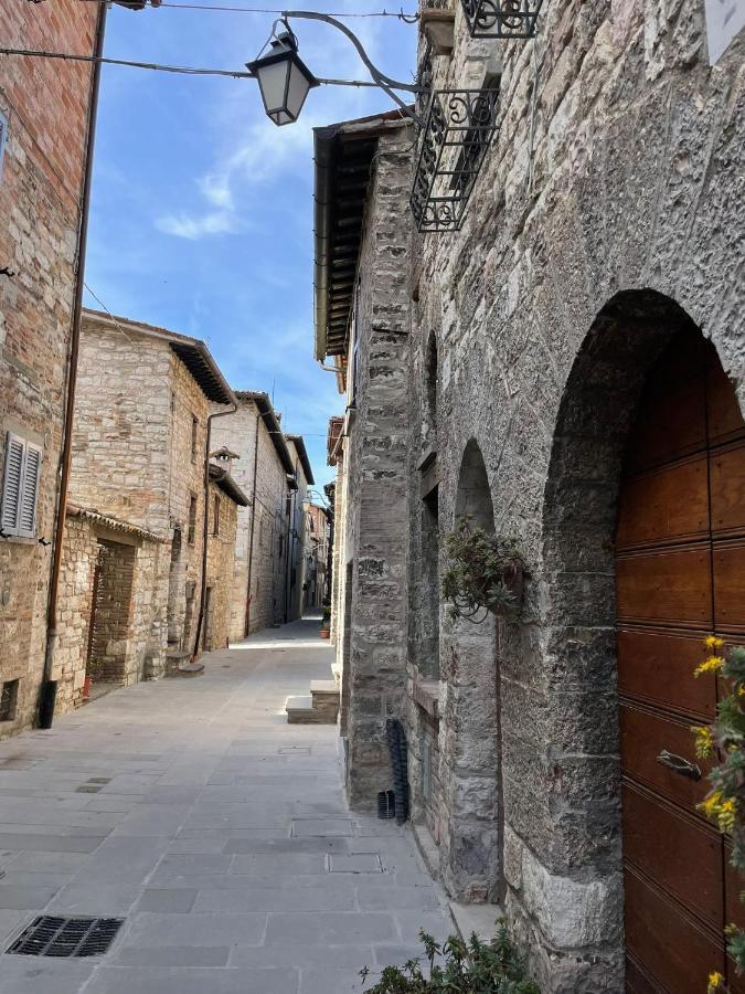 Appartement Casa La Rosa à Gubbio Extérieur photo