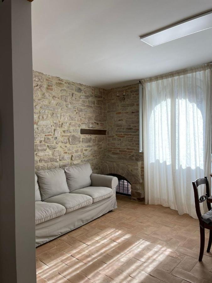 Appartement Casa La Rosa à Gubbio Extérieur photo